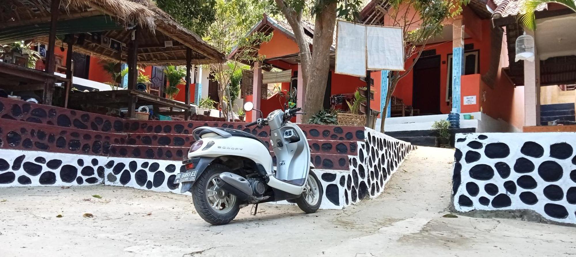 Roy Homestay Kuta Kuta  Екстер'єр фото
