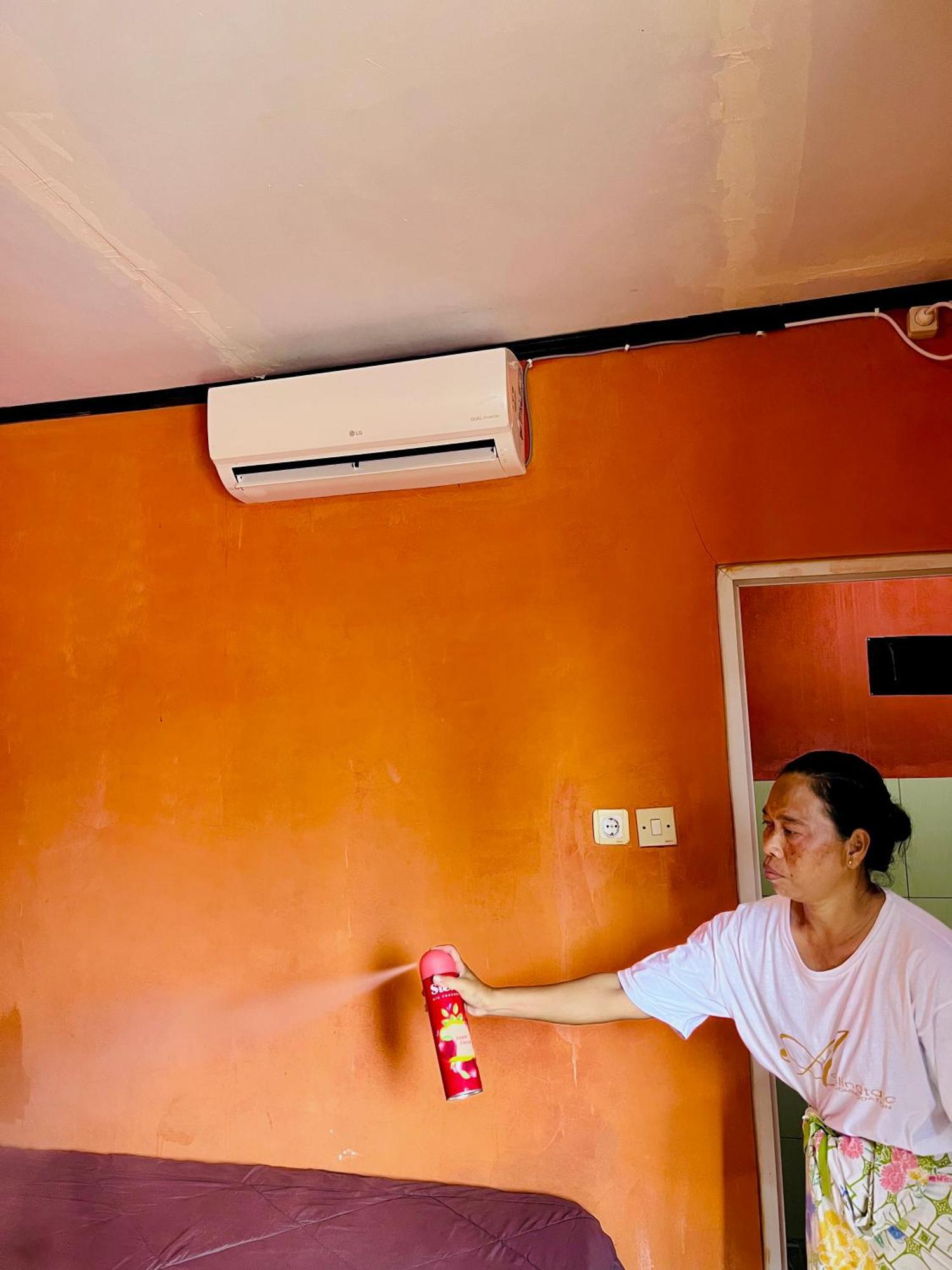 Roy Homestay Kuta Kuta  Екстер'єр фото